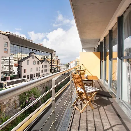Anadia Atrium I *
